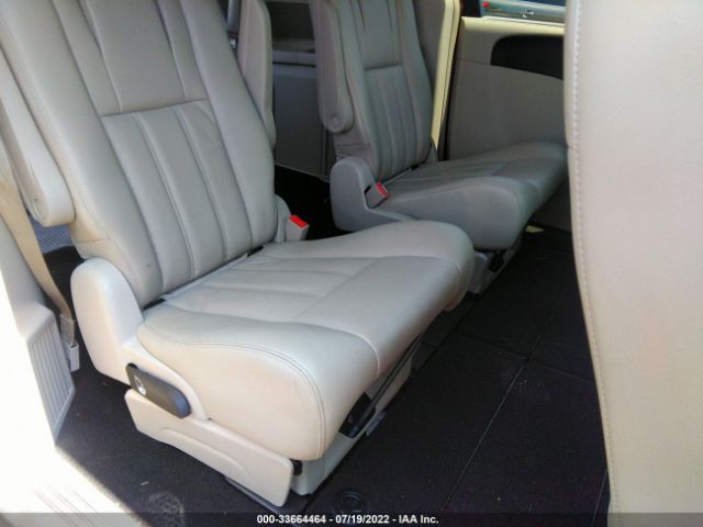 Photo 7 VIN: 2A4RR8DG5BR675977 - CHRYSLER TOWN & COUNTRY 