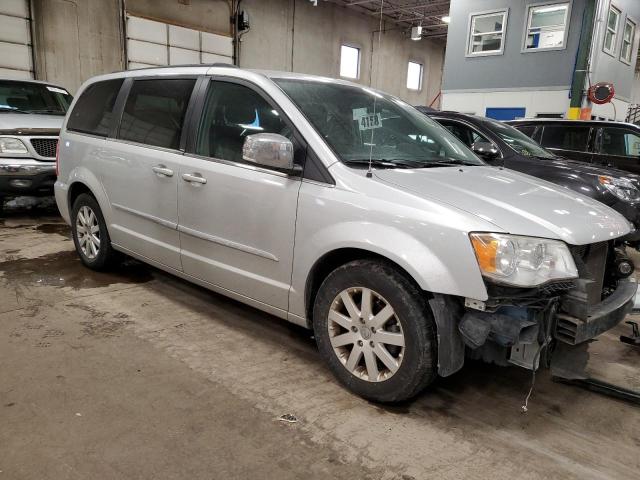 Photo 3 VIN: 2A4RR8DG5BR677423 - CHRYSLER TOWN & COU 