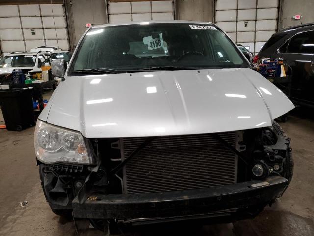 Photo 4 VIN: 2A4RR8DG5BR677423 - CHRYSLER TOWN & COU 