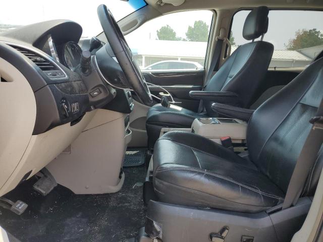 Photo 6 VIN: 2A4RR8DG5BR705186 - CHRYSLER TOWN & COU 