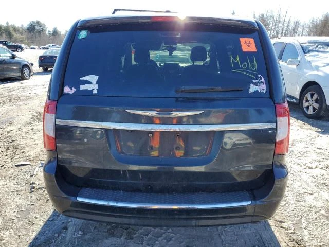 Photo 5 VIN: 2A4RR8DG5BR803618 - CHRYSLER TOWN & COU 