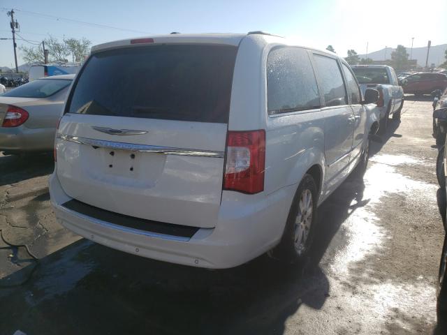 Photo 3 VIN: 2A4RR8DG6BR609681 - CHRYSLER TOWN & COU 