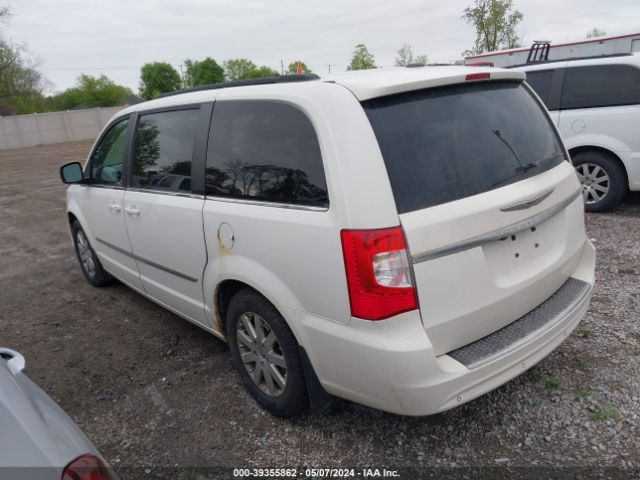 Photo 2 VIN: 2A4RR8DG6BR677821 - CHRYSLER TOWN & COUNTRY 