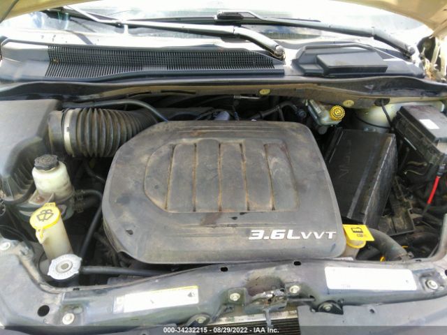 Photo 9 VIN: 2A4RR8DG6BR705052 - CHRYSLER TOWN & COUNTRY 