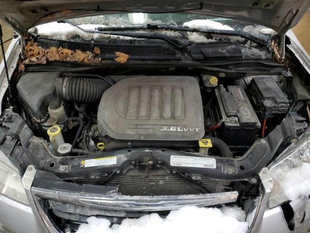 Photo 11 VIN: 2A4RR8DG6BR714379 - CHRYSLER TOWN & COU 