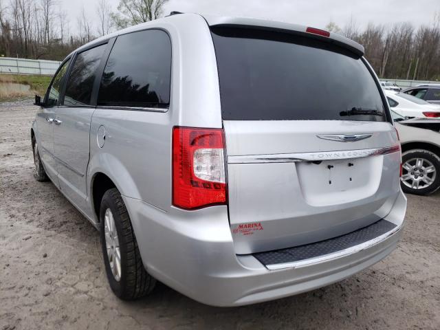 Photo 2 VIN: 2A4RR8DG7BR631141 - CHRYSLER TOWN &AMP COU 