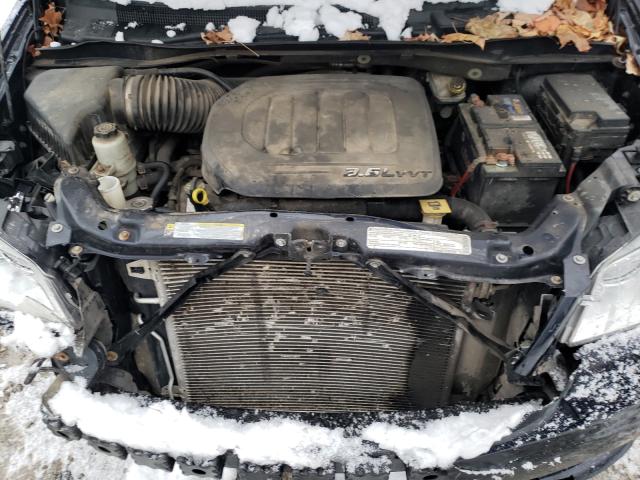 Photo 6 VIN: 2A4RR8DG7BR650420 - CHRYSLER TOWN & COU 