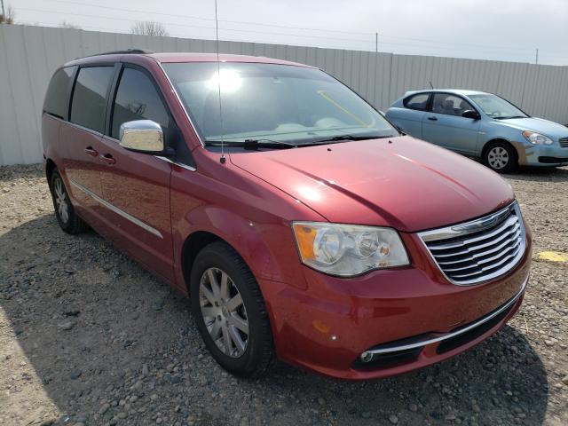 Photo 0 VIN: 2A4RR8DG7BR655973 - CHRYSLER TOWN &AMP COU 