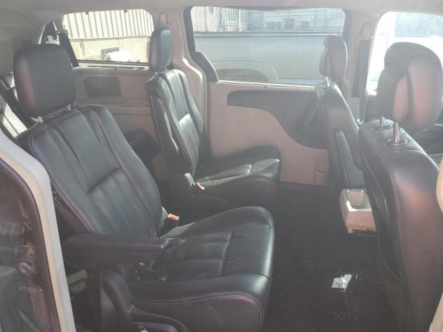 Photo 5 VIN: 2A4RR8DG7BR676208 - CHRYSLER TOWN & COU 