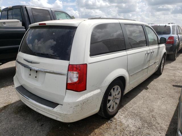 Photo 3 VIN: 2A4RR8DG7BR682039 - CHRYSLER TOWN & COU 