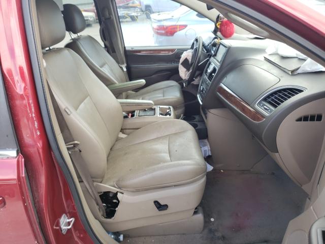 Photo 4 VIN: 2A4RR8DG7BR712219 - CHRYSLER TOWN &AMP COU 