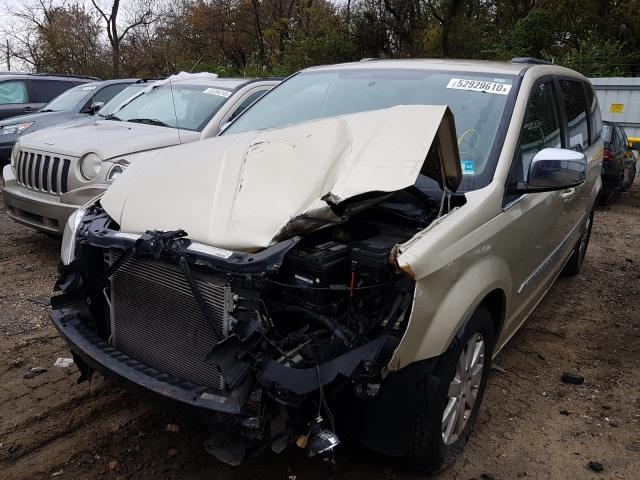 Photo 1 VIN: 2A4RR8DG7BR798034 - CHRYSLER TOWN & COU 