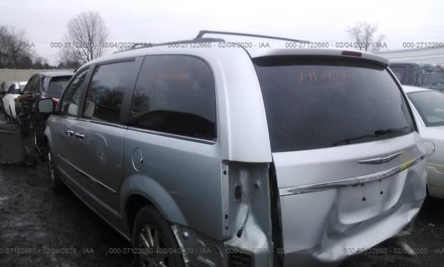 Photo 2 VIN: 2A4RR8DG8BR617958 - CHRYSLER TOWN AND COUNTRY 