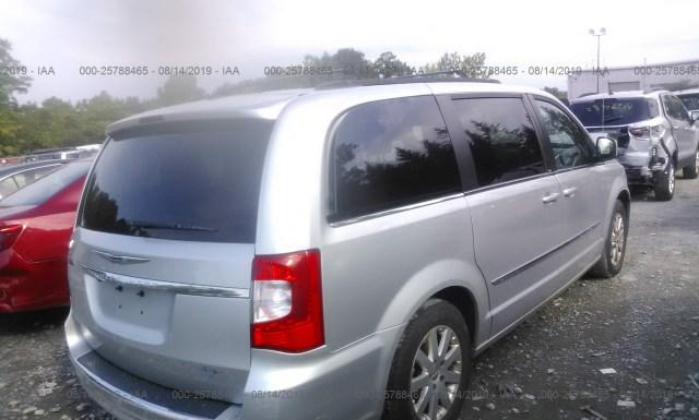 Photo 3 VIN: 2A4RR8DG8BR641774 - CHRYSLER TOWN AND COUNTRY 