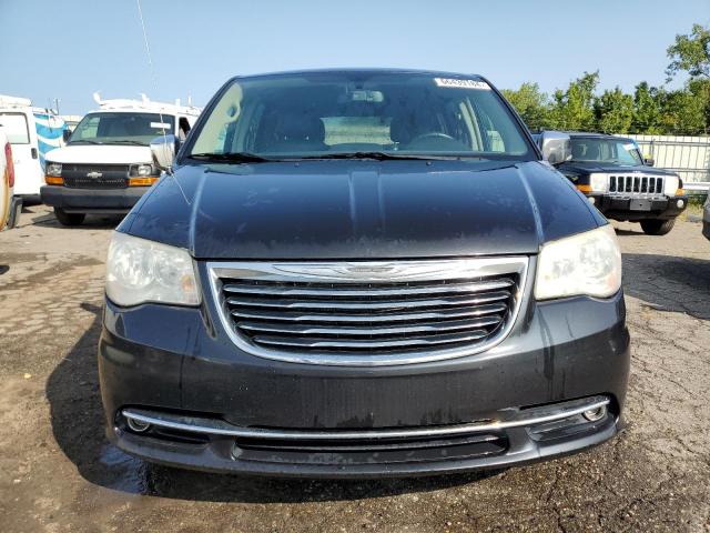 Photo 4 VIN: 2A4RR8DG8BR714089 - CHRYSLER TOWN AND C 