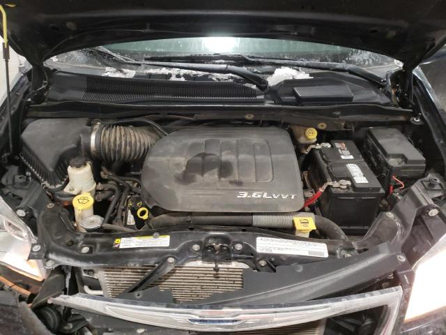 Photo 6 VIN: 2A4RR8DG8BR746959 - CHRYSLER TOWN &AMP COU 