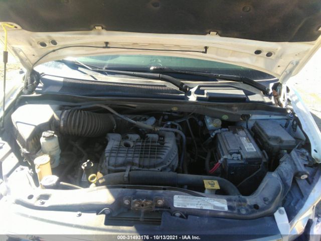 Photo 9 VIN: 2A4RR8DG8BR759372 - CHRYSLER TOWN & COUNTRY 