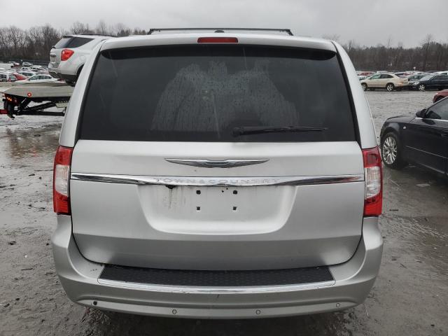 Photo 5 VIN: 2A4RR8DG9BR610873 - CHRYSLER TOWN & COU 