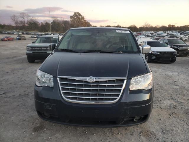 Photo 4 VIN: 2A4RR8DG9BR635823 - CHRYSLER TOWN & COU 