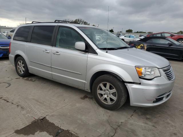 Photo 3 VIN: 2A4RR8DG9BR641119 - CHRYSLER TOWN & COU 