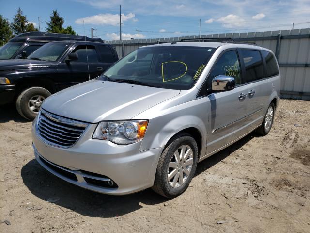 Photo 1 VIN: 2A4RR8DG9BR677490 - CHRYSLER TOWN &AMP COU 