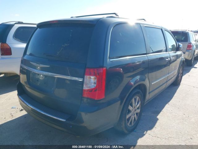 Photo 3 VIN: 2A4RR8DG9BR784314 - CHRYSLER TOWN & COUNTRY 