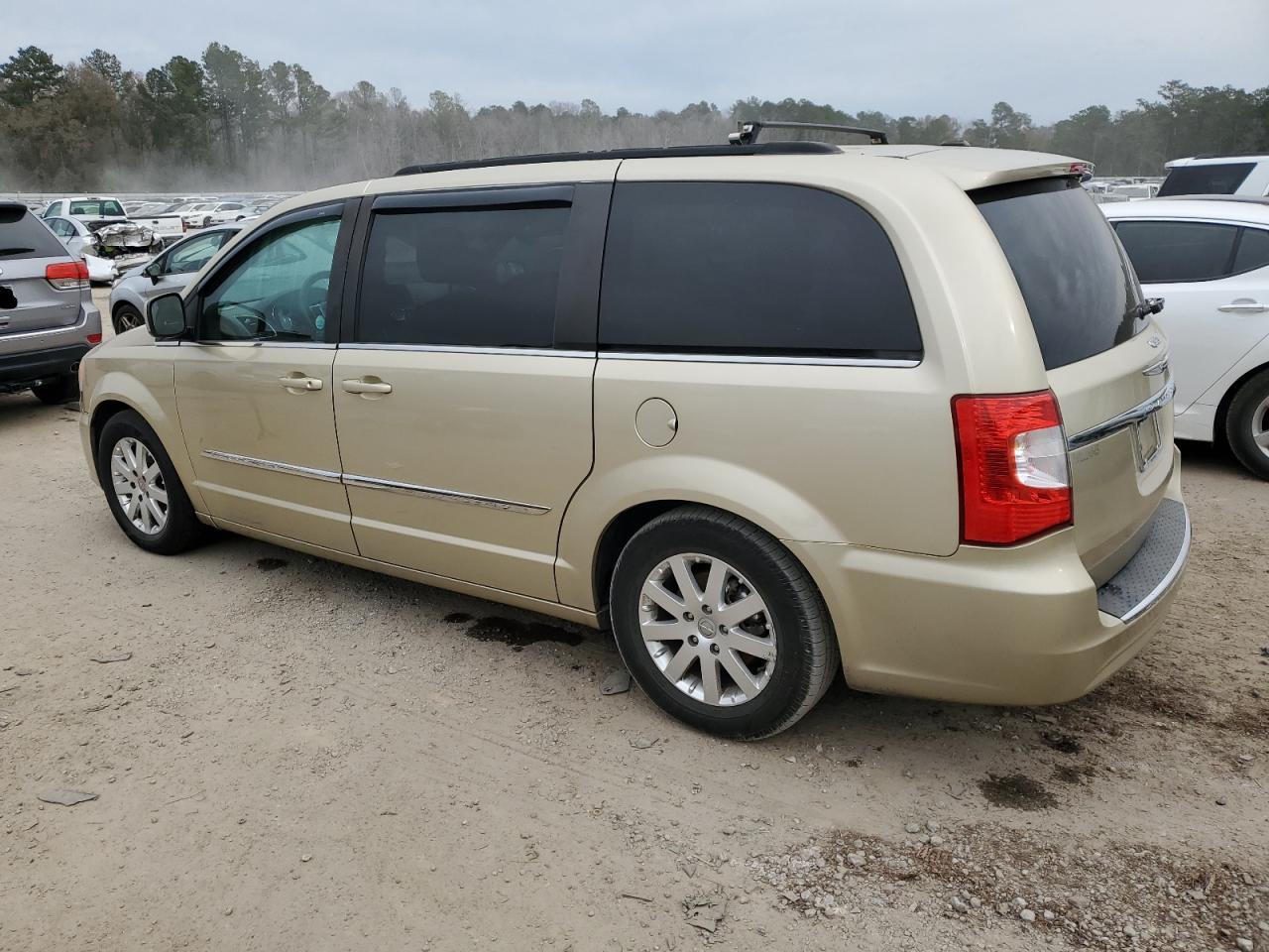 Photo 1 VIN: 2A4RR8DGXBR612339 - CHRYSLER TOWN & COUNTRY 