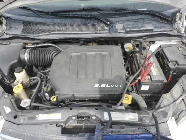 Photo 11 VIN: 2A4RR8DGXBR630968 - CHRYSLER TOWN & COU 