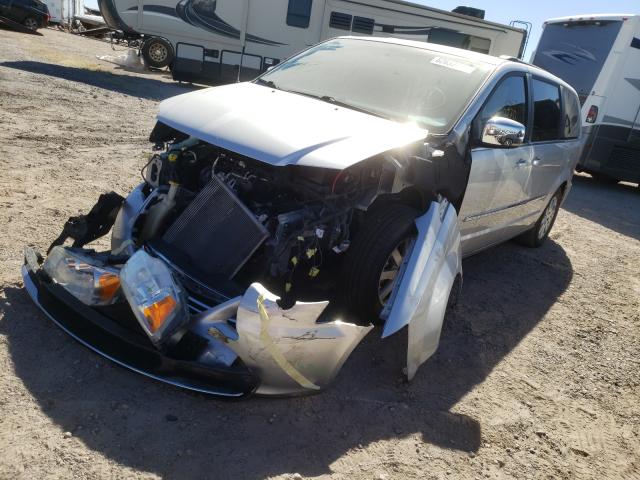 Photo 1 VIN: 2A4RR8DGXBR655790 - CHRYSLER TOWN &AMP COU 