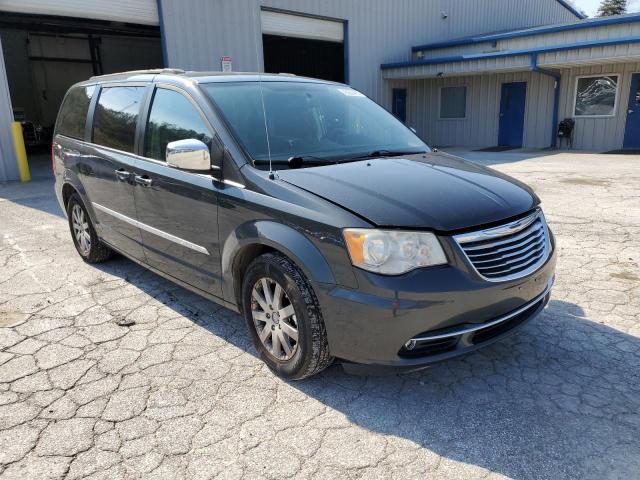 Photo 3 VIN: 2A4RR8DGXBR714630 - CHRYSLER TOWN & COU 