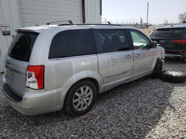 Photo 3 VIN: 2A4RR8DGXBR746610 - CHRYSLER TOWN & COU 