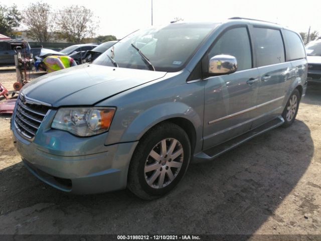 Photo 1 VIN: 2A4RR8DX0AR368358 - CHRYSLER TOWN & COUNTRY 