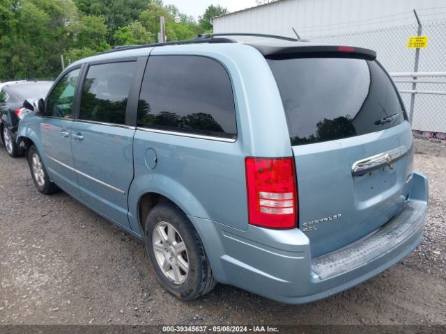 Photo 2 VIN: 2A4RR8DX2AR361492 - CHRYSLER TOWN & COUNTRY 