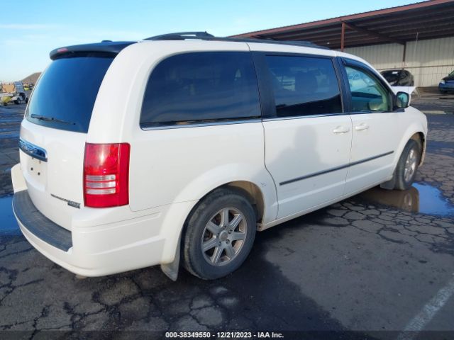 Photo 3 VIN: 2A4RR8DX2AR377076 - CHRYSLER TOWN & COUNTRY 