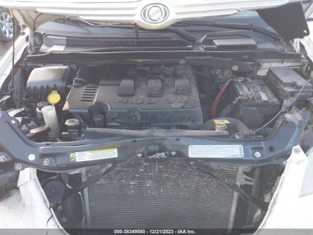 Photo 9 VIN: 2A4RR8DX2AR377076 - CHRYSLER TOWN & COUNTRY 