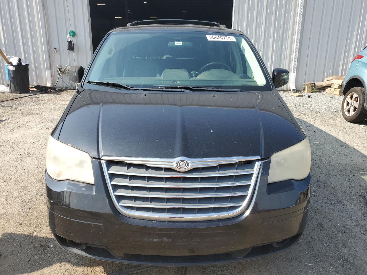 Photo 4 VIN: 2A4RR8DX3AR321549 - CHRYSLER TOWN & COUNTRY 