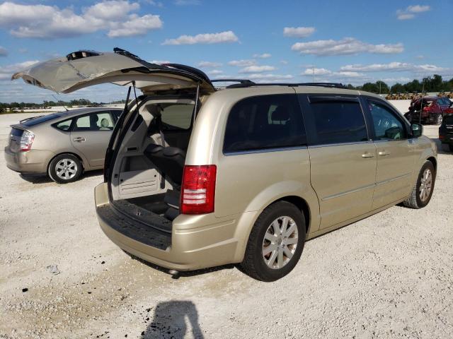 Photo 2 VIN: 2A4RR8DX3AR330722 - CHRYSLER MINIVAN 