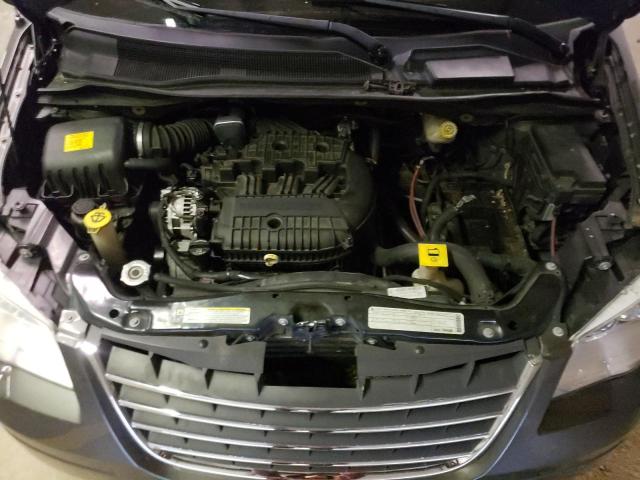 Photo 11 VIN: 2A4RR8DX3AR403944 - CHRYSLER TOWN & COU 