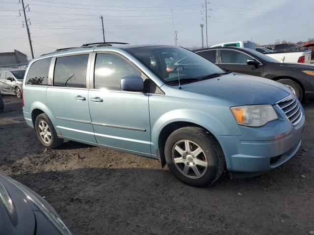 Photo 3 VIN: 2A4RR8DX4AR338621 - CHRYSLER MINIVAN 