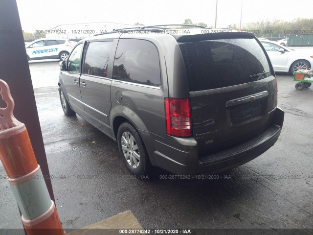 Photo 2 VIN: 2A4RR8DX4AR395062 - CHRYSLER TOWN & COUNTRY 