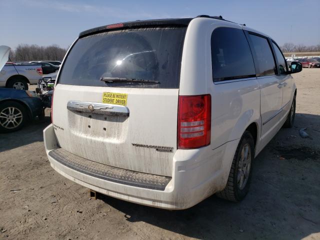 Photo 3 VIN: 2A4RR8DX4AR403791 - CHRYSLER TOWN &AMP COU 