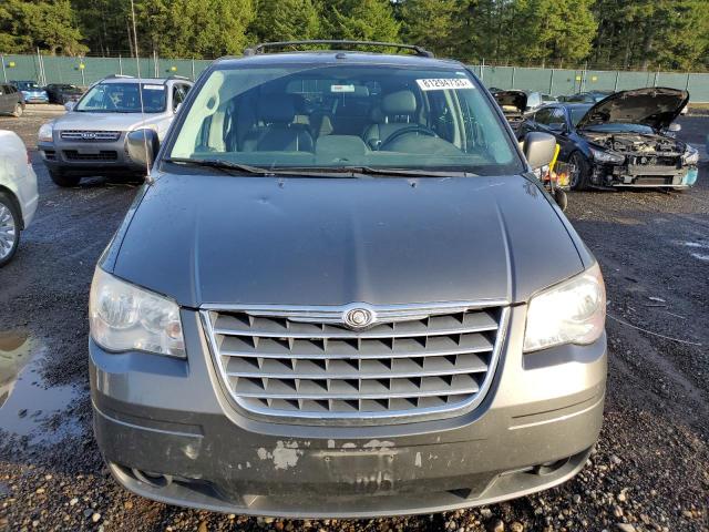 Photo 4 VIN: 2A4RR8DX4AR415410 - CHRYSLER MINIVAN 