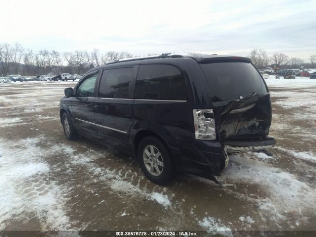 Photo 2 VIN: 2A4RR8DX5AR366119 - CHRYSLER TOWN & COUNTRY 