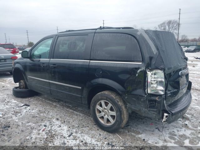 Photo 2 VIN: 2A4RR8DX5AR479598 - CHRYSLER TOWN & COUNTRY 