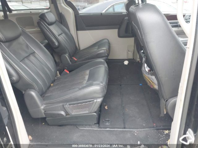 Photo 7 VIN: 2A4RR8DX5AR479598 - CHRYSLER TOWN & COUNTRY 