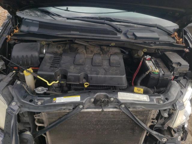 Photo 6 VIN: 2A4RR8DX6AR330696 - CHRYSLER TOWN &AMP COU 