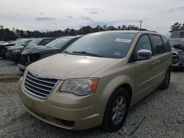 Photo 1 VIN: 2A4RR8DX7AR320467 - CHRYSLER TOWN & COU 