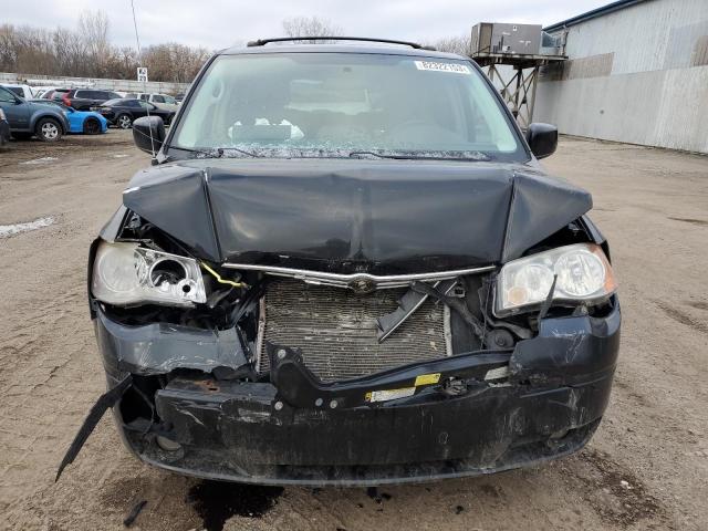 Photo 4 VIN: 2A4RR8DX7AR330920 - CHRYSLER MINIVAN 