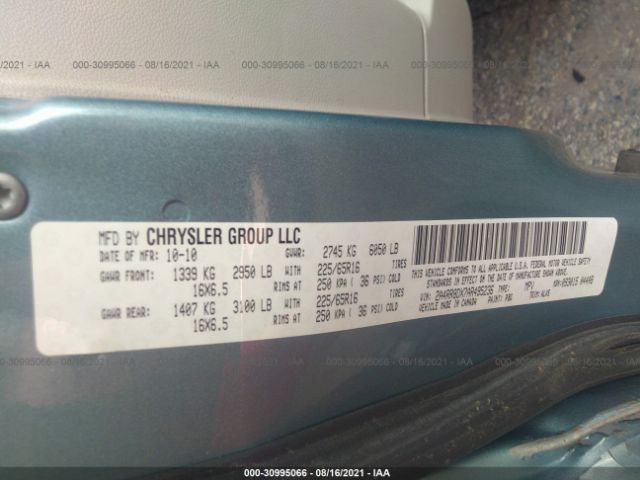 Photo 8 VIN: 2A4RR8DX7AR495236 - CHRYSLER TOWN & COUNTRY 