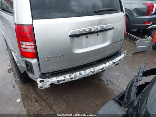 Photo 5 VIN: 2A4RR8DX8AR361416 - CHRYSLER TOWN & COUNTRY 